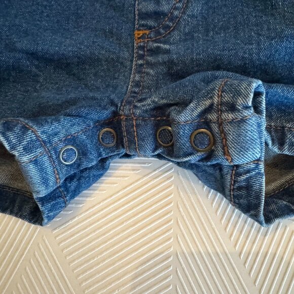 Carhartt Baby Denim Short Overalls Size 3 Months Classic Blue Jean Romper Logo - Picture 7 of 9